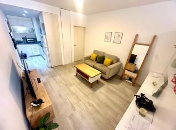 Departamento · 33m² · 1 Ambiente · Monoambiente Divisible con Balcon y Baulera en Barracas Venta o Alquiler