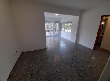 Departamento · 85m² · 4 Ambientes · 1 Cochera · Departamento 3 Ambientes a La Calle con Cochera