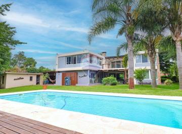 Casa · 570m² · 10 Ambientes · 5 Cocheras · Venta Casa 5 Dorm. Barbacoa, Piscina El Pinar