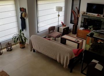 Casa · 140m² · 4 Ambientes · Casa en Alquiler Ubicado en San Isidro Labrador, Villanueva, Tigre
