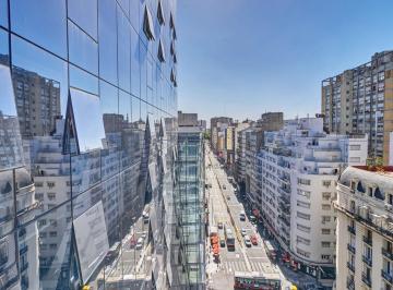 Oficina comercial · 192m² · 1 Ambiente · Oficina de 200 m² Premium en Alquiler