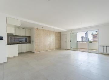 Departamento · 77m² · 3 Ambientes · 1 Cochera · Venta - Departamento de 2 Dorm. con Cochera, Patio y Balcón - Refinerías, Rosario.