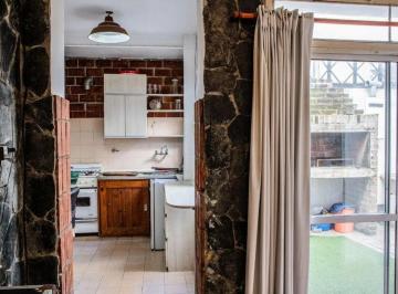 PH · 65m² · 3 Ambientes · PH en Venta a Reciclar