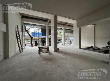 Local comercial · 400m² · Av Cabildo y Congreso - Apto Gastro 15 m de Frente X 20 m de Fondo / Doble Altura Episo 100 m²