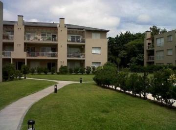 Departamento · 105m² · 3 Ambientes · 1 Cochera · Unico!2/ 3 Dorm. y Coch Fija