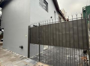 Casa · 65m² · 3 Ambientes · 1 Cochera · Casa - Centro (S. Mig.)