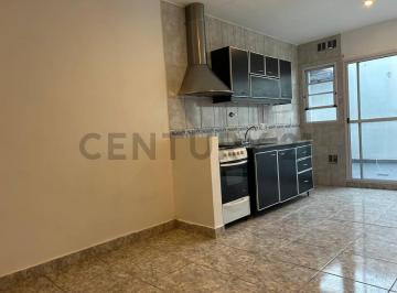 Departamento · 56m² · 3 Ambientes · Alquiler Departamento 3 Ambientes La Paternal Patio Lavadero