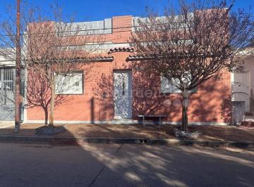 MRE-MRE-2345_2 · Venta de Casa Céntrica en Chascomús Oportunidad
