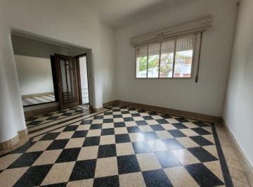 Casa · 170m² · 4 Ambientes · Obispo Gelabert 3400