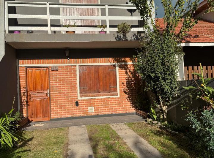 Casa · 93m² · 3 Ambientes · 1 Cochera