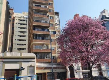 Departamento de 7 ambientes, Córdoba · Centro - 3 Dorm. C/ Balcon - Apto Credito