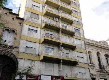 Garage · 10m² · San Lorenzo 1558