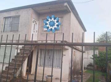 Terreno · 122m² · Oportunidad Única en La Reja Comoda Casa, Luminosa