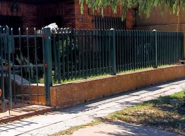 Casa · 112m² · 2 Ambientes · 1 Cochera · Venta Casa 2 Amb J. C. paz Gran Parque y Cochera