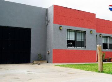 Casa · 73m² · 3 Ambientes · 1 Cochera · Casa en Bosques de San Vicente