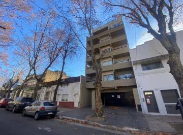 Garage · 12m² · Venta Cochera Cubierta en Parque Cha
