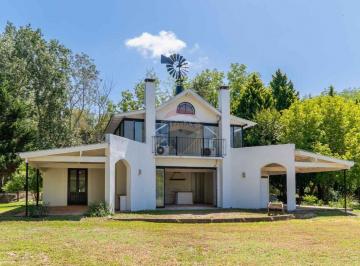 Casa · 220m² · 5 Ambientes · Venta de Casa 5 Amb. Colonia de Chacras, Cardales