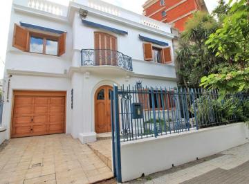 Casa · 281m² · 8 Ambientes · 1 Cochera · Venta Casa Parque Batlle, 3 Dorm., Garage