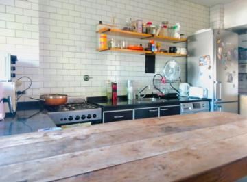 Departamento · 76m² · 4 Ambientes · 1 Cochera · Venta Piso 4 Ambientes con Guardacoches Floresta
