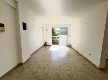 Departamento · 43m² · 2 Ambientes · Retasado Depto Excelente 2 Amb C/balcón Moron