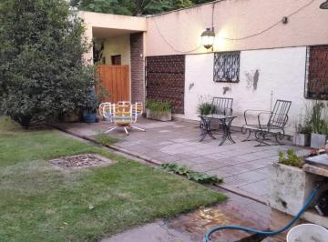 Casa · 680m² · 5 Ambientes · Casa en Venta en Merlo.