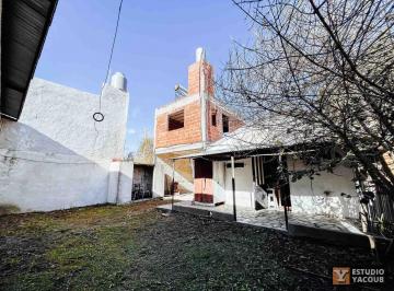 Casa · 70m² · 2 Ambientes · 1 Cochera · Casa en Venta - 1 Dormitorio 1 Baño - 195 m² - Villa Elisa, La Plata