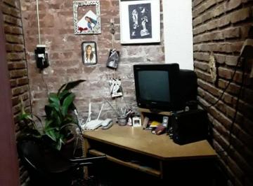 Casa · 98m² · 4 Ambientes · Casa en Venta - 3 Dorm. 2 Baños - Córdoba