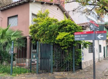 Casa · 153m² · 5 Ambientes · 1 Cochera · Alquiler Moron Centro Uso Comercial / Profesional