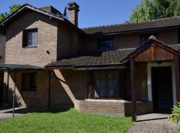 Casa · 230m² · 4 Dormitorios · Casa en Alquiler Amueblada en Maschwitz Club