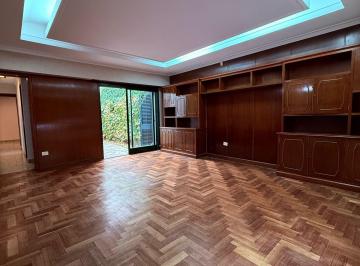 Casa de 10 ambientes, Tandil · Casa Céntrica en Alquiler