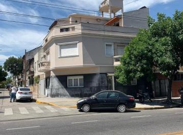 PH · 106m² · 4 Ambientes · PH en Parque Chacabuco