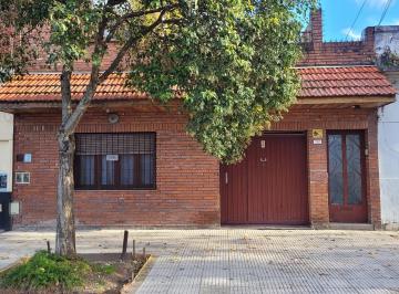 PH de 4 ambientes, Agronomía · PH 4 Ambientes Al Frente con Patio / Garaje y Terraza