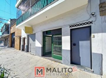 Foto · Venta Local con Vidriera a La Calle - 19 m²