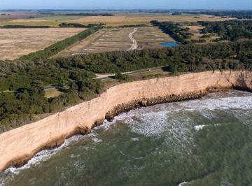 Terreno , Mar del Plata · En Venta. Lote de 809 m² en "La Paloma" Barrio de Mar. Chapadmalal. a m del Mar.