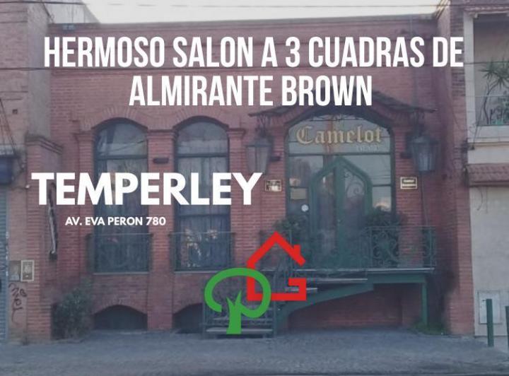 Local comercial · 232m² · 3 Ambientes · 1 Cochera
