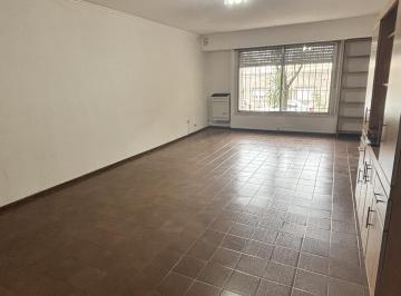 Departamento · 50m² · 2 Ambientes · 1 Cochera · Alquiler Departamento 2 Ambientes con Cochera en La Perla