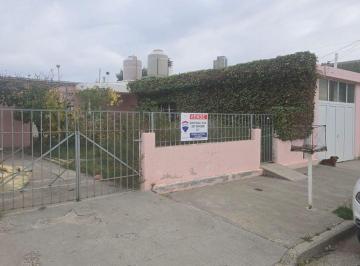 Casa · 70m² · 4 Ambientes · 1 Cochera · Casa 3 Dorm. en Ciudadela
