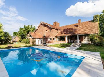 Casa · 350m² · 5 Ambientes · 2 Cocheras · Casa en Venta y Alquiler en San Diego Country Club Moreno