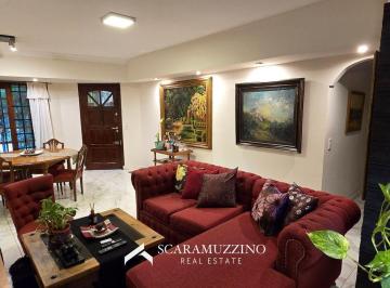 Casa · 129m² · 5 Ambientes · 2 Cocheras · Casa en Parque Luro