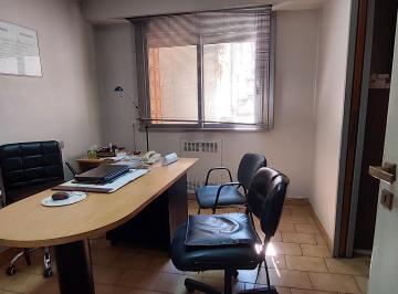 Consultorio de 3 ambientes, San Nicolás · Oportunidad. Excelente Ubicación Perón y Montevideo.