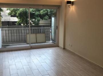Departamento de 1 ambiente, Vicente López · Cómodo Monoambiente, con Balcón!