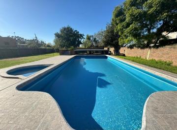 Casa · 200m² · 4 Ambientes · 7 Cocheras · Venta Casa Quinta Libertad Merlo