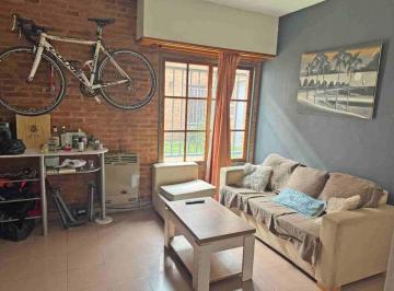 Departamento · 31m² · 2 Ambientes · Alquiler 2 Amb Al Frente con Patio - Villa G Mitre