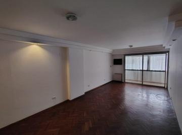 Foto · Depto de 3 Dor con Patio y Balcon en Alberdi