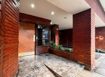 Departamento de 4 ambientes, Almagro · Espectacular Semipiso 4 Amb con Dependencia / Dos Balcones / Bulnes Al 700