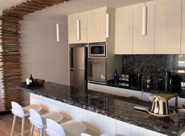 Departamento · 150m² · 5 Ambientes · 1 Cochera · Alquiler Temporal, Dpto. en Villa Carlos Paz, Centro, 3 Dorm
