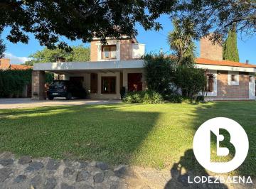 Frente · Venta Casa en La Herradura Villa Allende 4 Dorm.