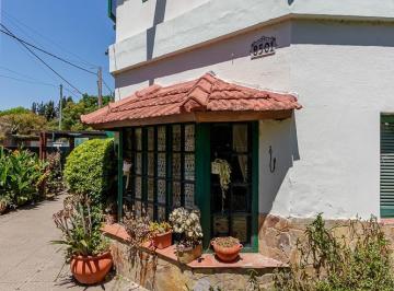 Casa · 150m² · 4 Ambientes · 1 Cochera · En Venta Casa en Fiherton