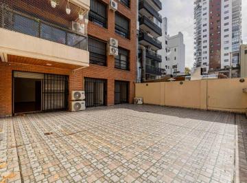 Departamento · 61m² · 3 Ambientes · 1 Cochera · Alquiler • Barrancas de Belgrano • 3 Ambientes • Patio • Cochera
