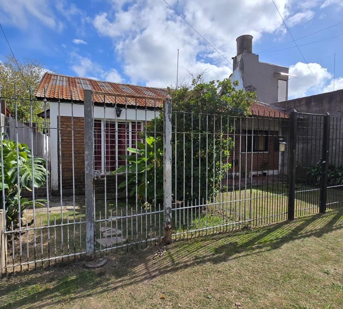 Peredo 1167, Ituzaingó Norte, Ituzaingó